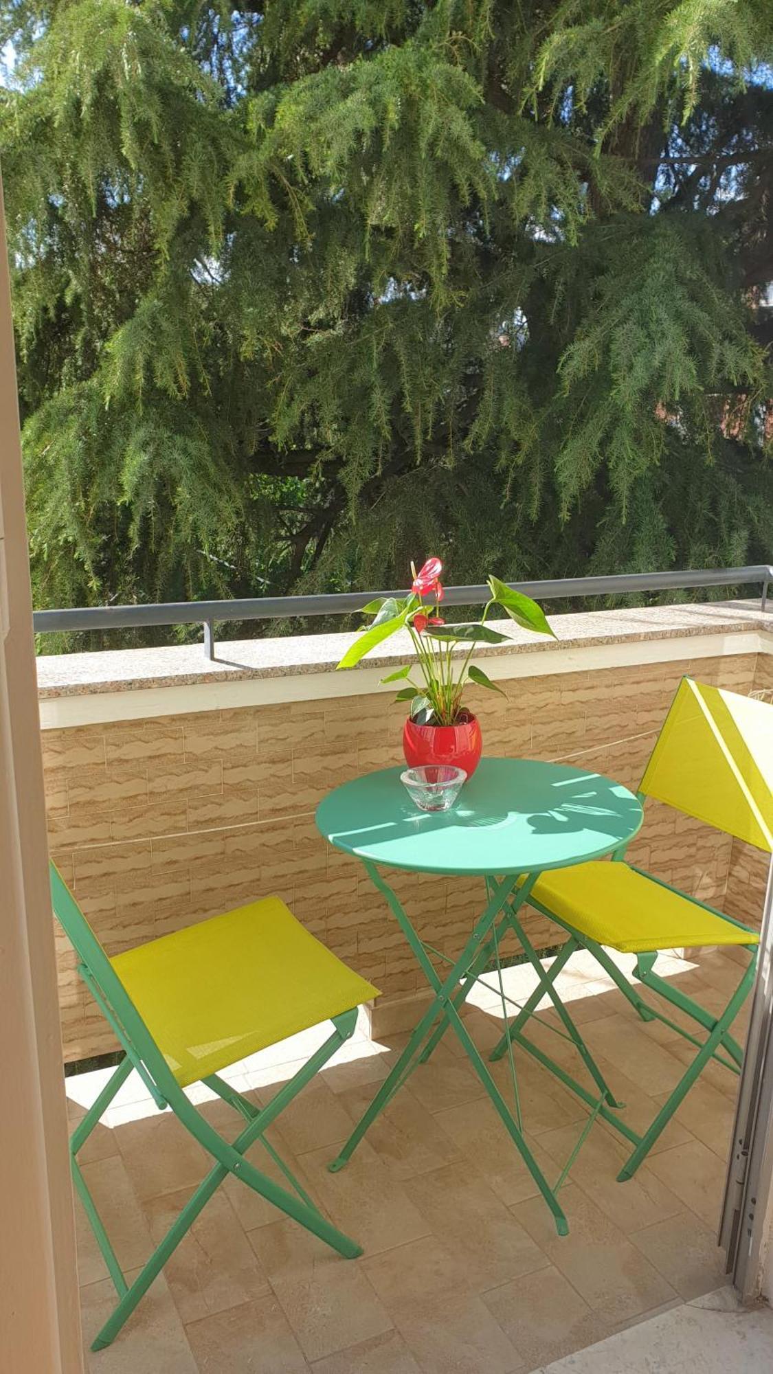 "Casa Mafalda" Zona Stazione - Centro Storico - Teatro Con Parcheggio Interno Imola Esterno foto