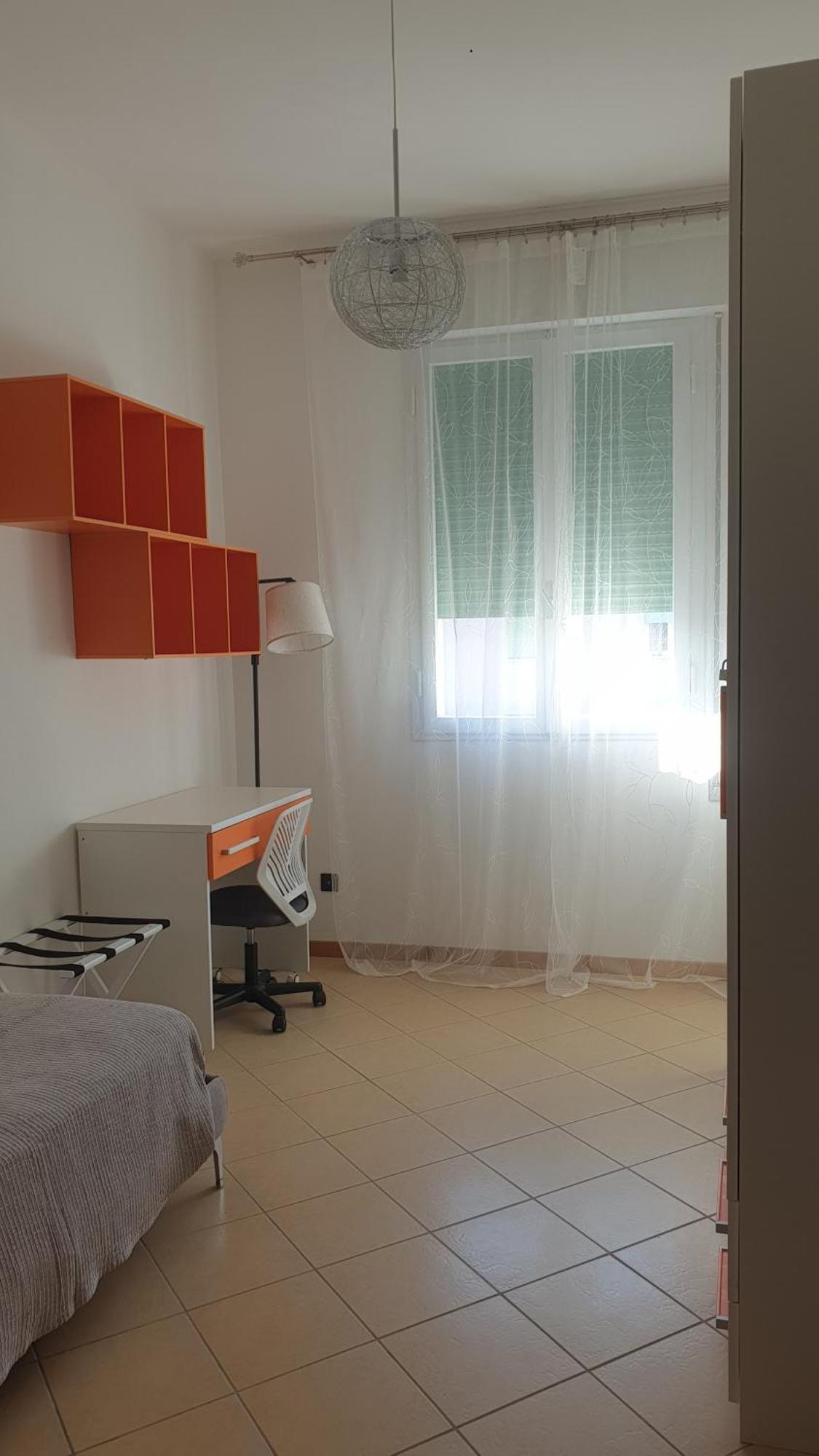 "Casa Mafalda" Zona Stazione - Centro Storico - Teatro Con Parcheggio Interno Imola Esterno foto