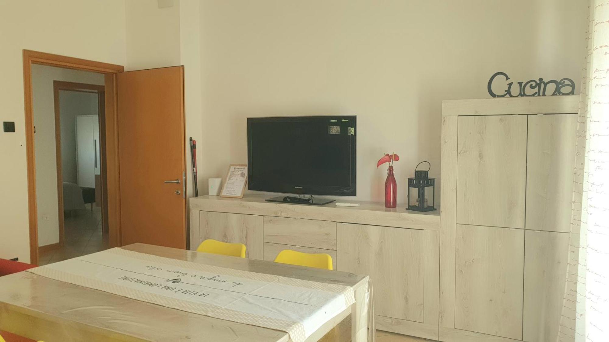 "Casa Mafalda" Zona Stazione - Centro Storico - Teatro Con Parcheggio Interno Imola Esterno foto